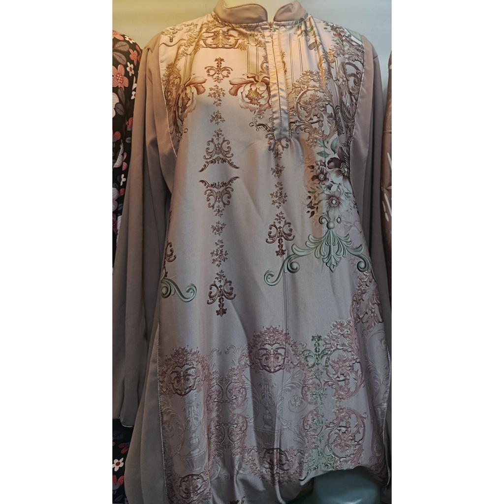 Gamis Wanita Cream Motif Bunga-bunga